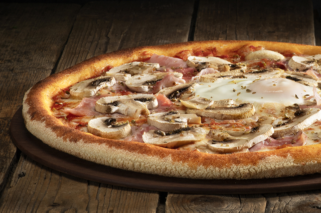 Pizza Béziers - Pizza royale chez Basilic & Co