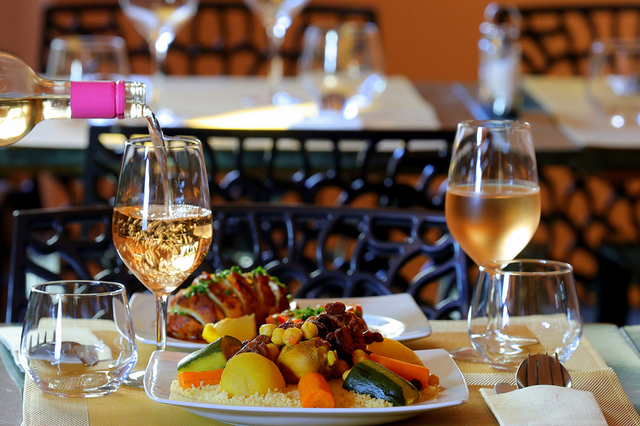 Le Sud Pézenas chez Samira est un restaurant oriental, type marocain, avec couscous, tajines, faits maison (® SAAM- fabrice CHORT)