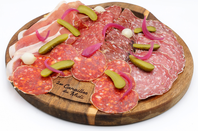 Planche de charcuterie - Restaurant-boucherie-traiteur - Les Canailles du Midi Villeneuve-les-Béziers