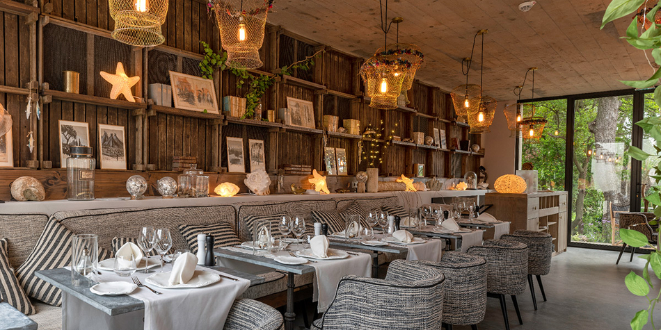 Restaurant Tarbouriech Marseillan au sein du Domaine : restaurants•demeure•spa• évènementiel ( ® domaine Tarbouriech)